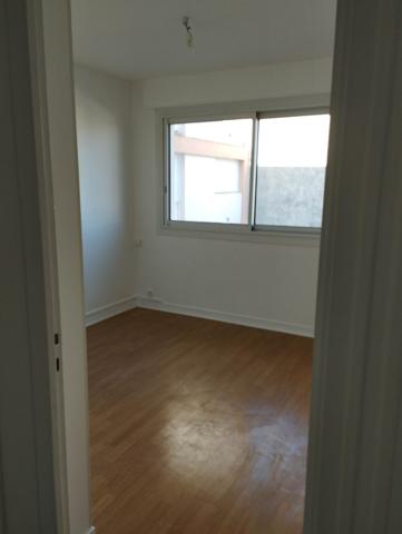 LAVAL – RIVE GAUCHE - 4 PIÈCES AVEC BALCON ET PARKING