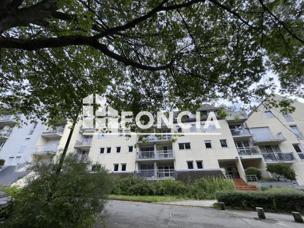 Location Appartement meublé 5 pièces 88.01 m² - Rennes 35700