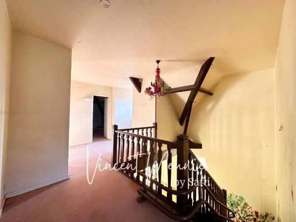 Maison Familiale / 4 chambres / Garage / Piscine / Grand terrain