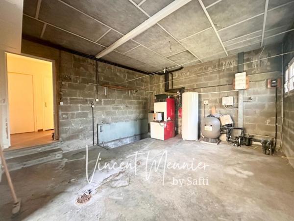 Maison Familiale / 4 chambres / Garage / Piscine / Grand terrain