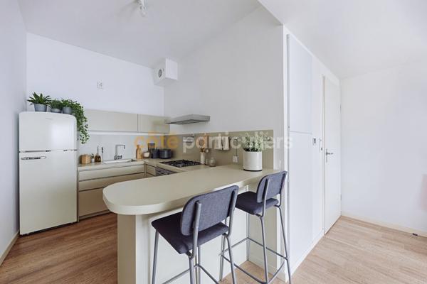 Vente
                Appartement46,31 m² - 2 Pièces -
                    CARQUEFOU (44470)