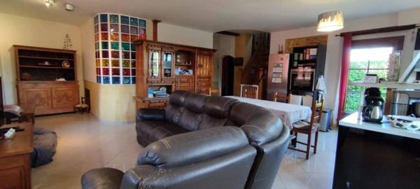 Maison 6 pièces de 185m²