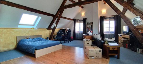 Maison 6 pièces de 185m²