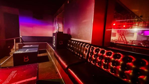 Bar, Pub, Discothèque à Vendre, 120 m², Chambéry