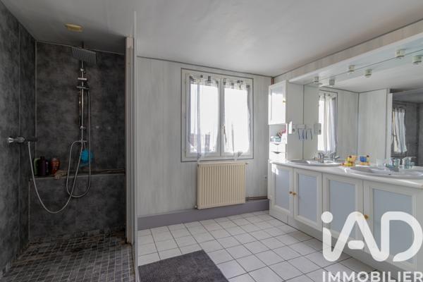 Maison à vendre 7 pièces 132 m² Mesnil-en-Ouche