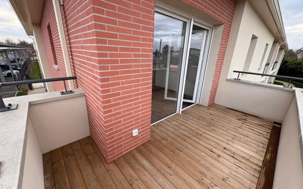 Appartement à vendre    2 pièces • 47 m2 Castelginest