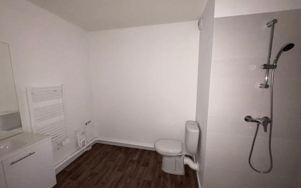 Appartement à vendre    2 pièces • 47 m2 Castelginest