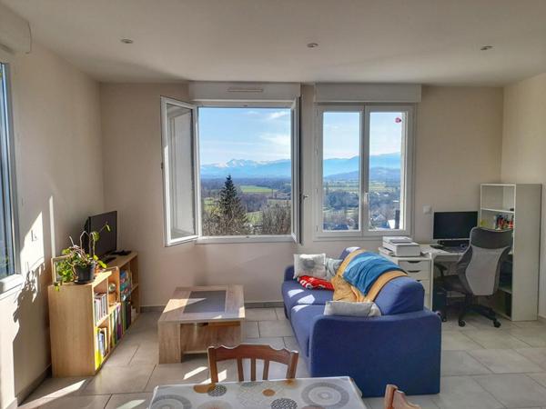 Appartement T3 avec vue Pyrénées