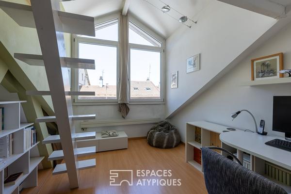 Appartement-maison indépendante avec terrasse, garage et atelier