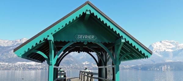 Sévrier : spacieux appartement 3 pièces (74 m²) , Balcon , cave - une place de Parking privé