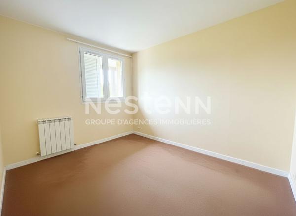 Appartement Duplex Montigny Le Bretonneux 3 pièces 66m², jardin, box, proche toutes commodités.