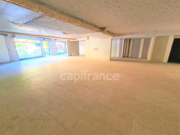 A vendre, Local commercial, 210 m², Nice Saint Isidore, 06200, Alpes Maritimes