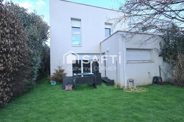 Maison T4 de 3 chambres, garage et jardin