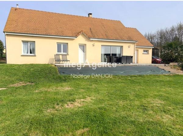 Maison à Vire Normandie, 14500 - 5 pièces 99m²