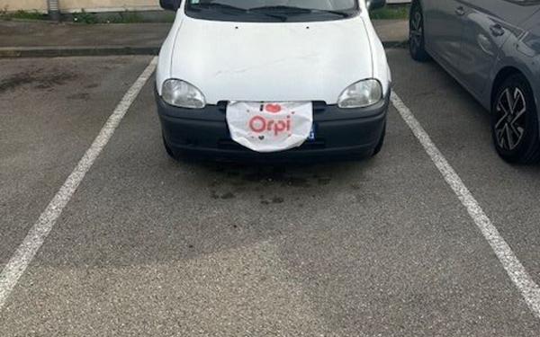 Stationnement à vendre    Marseille 15