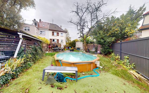 Maison à vendre    4 pièces • 80 m2 Strasbourg