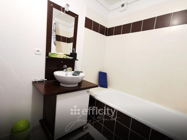 Appartement 3 pièces - 69 m² Exclusivité efficity