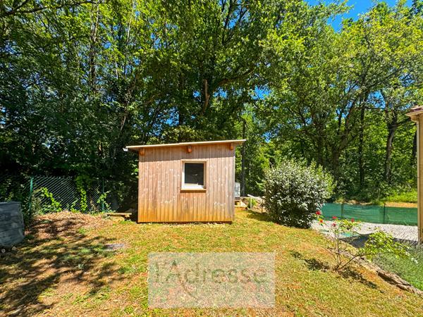 Maison en pierre à Puy L'évêque