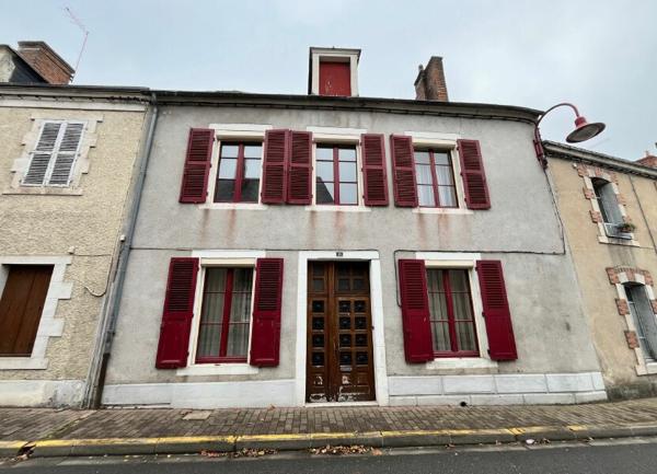 Maison à vendre    5 pièces • 152 m2 Le Châtelet