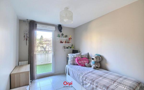 Appartement à vendre    3 pièces •  Marseille 11