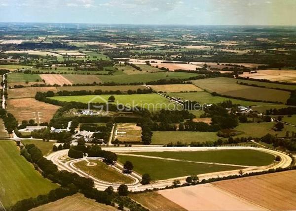 Terrain de 400 000 m²