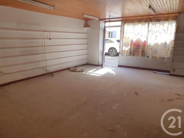 à vendre  58 m2 ROQUEMAURE - 30