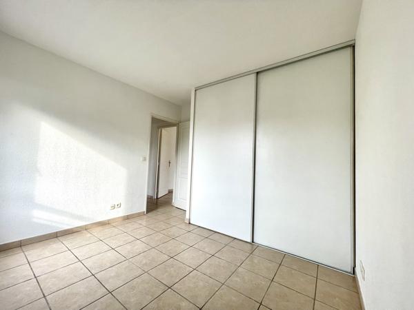 Fréjus (83600) T3 lumineux 67 m2 environ avec terrasse de 11m2 environ à Fréus