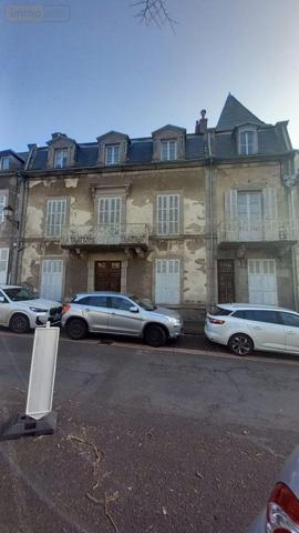 Immeuble à vendre à Murat dans le Cantal (15300), ref : FG/2498