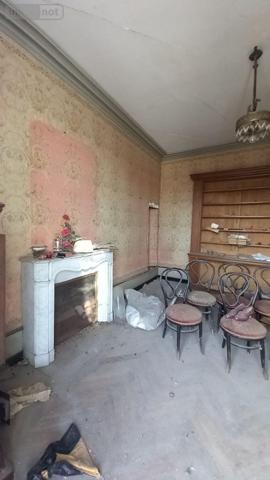 Immeuble à vendre à Murat dans le Cantal (15300), ref : FG/2498