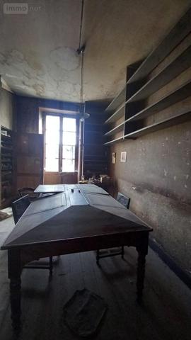 Immeuble à vendre à Murat dans le Cantal (15300), ref : FG/2498