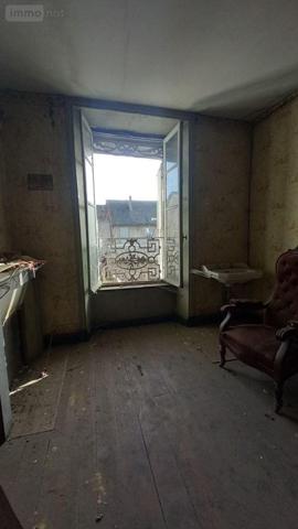 Immeuble à vendre à Murat dans le Cantal (15300), ref : FG/2498