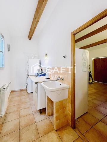 L’ÉLÉGANCE DU PLAIN-PIED ALLIÉE À UNE VUE DÉGAGÉE - UNE SIGNATURE ARCHITECTURALE AUX VOLUMES GENEREUX