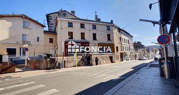 À vendre Local commercial 138 m² - Firminy 42700