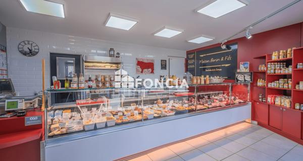 À vendre Local commercial 138 m² - Firminy 42700