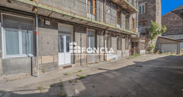À vendre Local commercial 138 m² - Firminy 42700