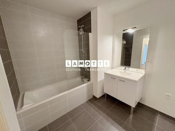 Appartement à louer 3 pièces - 63 m²