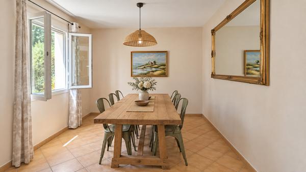 Maison T4 plain-pied avec piscine, T2 et double garage – calme absolu