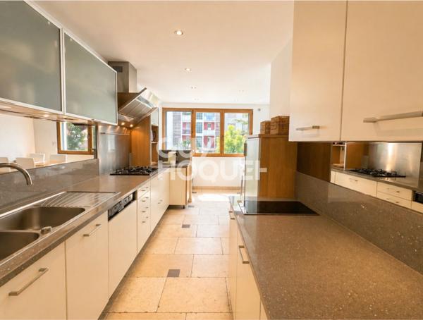 Bien d'exception ? Appartement rare de 137 m² au coeur des Gratte-Ciel