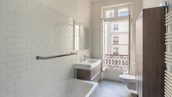 Appartement Paris 8e - VILLIERS / EUROPE