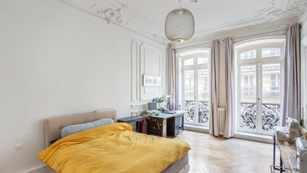 Appartement Paris 8e - VILLIERS / EUROPE