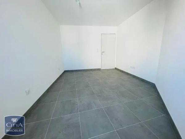 Appartement à louer 3 pièces 59.06m² Toulon (83000)