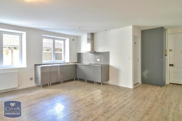 Appartement à louer 2 pièces 49.98m²