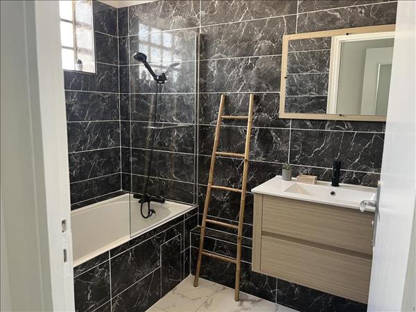 Appartement à vendre |  Valras-Plage |  3 pièces | 49 m²