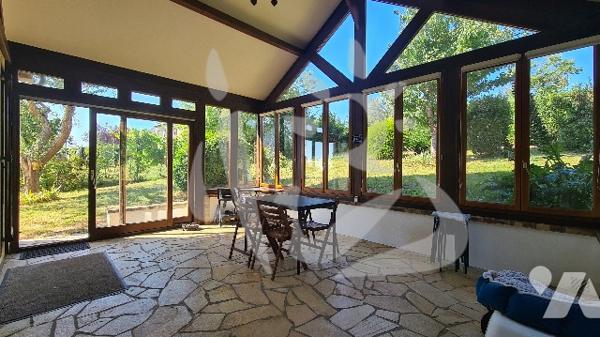 Maison avec véranda 3 chambres + sous-sol total + garage