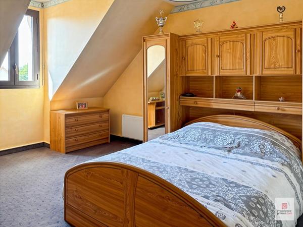 Maison  La Fleche 6 pièce(s) 137.66 m2