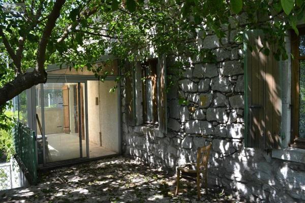 Maison à vendre à Saint-Alban-Auriolles en Ardèche (07120), ref : 07068-729