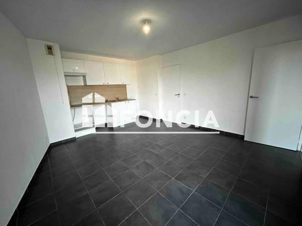 Location Appartement 2 pièces 36.65 m² - 13 BIS AVENUE FRANCOIS TUBY Cannes La Bocca 06150