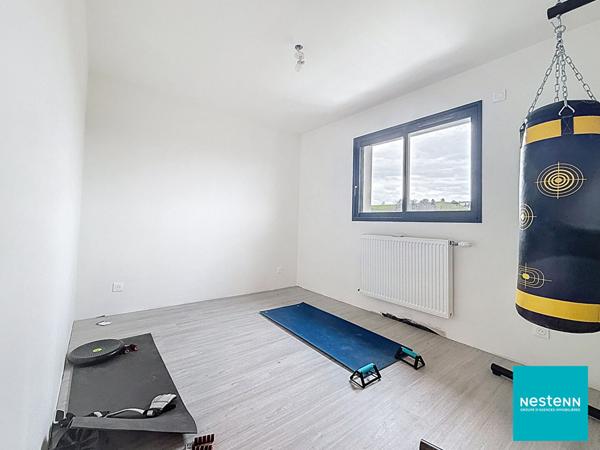 A Chambost Longessaigne , 20 min de Feurs, maison de 2023, 121,62 m2 habitables, 6 pièces dont 3 chambres et un bureau sur terrain de 695 m2