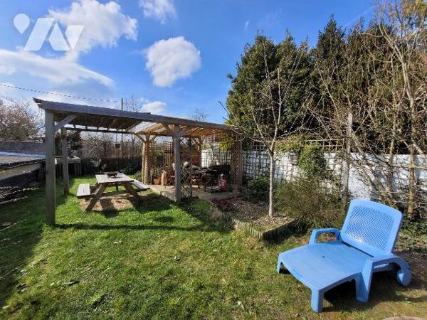 Maison à Pleurtuit avec studio