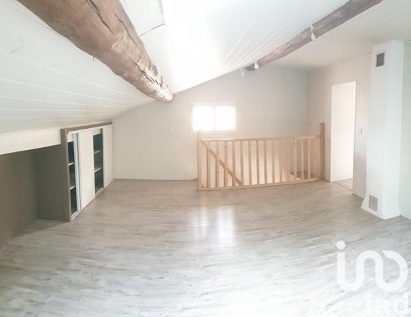 Location appartement 4 pièces 95 m² Noyers-sur-Jabron